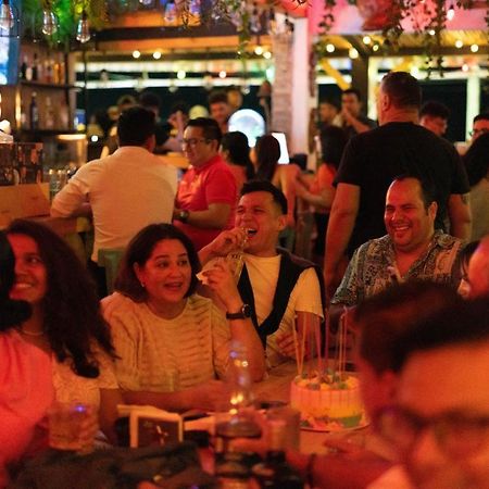 Chescos Hotel Salinas  Εξωτερικό φωτογραφία