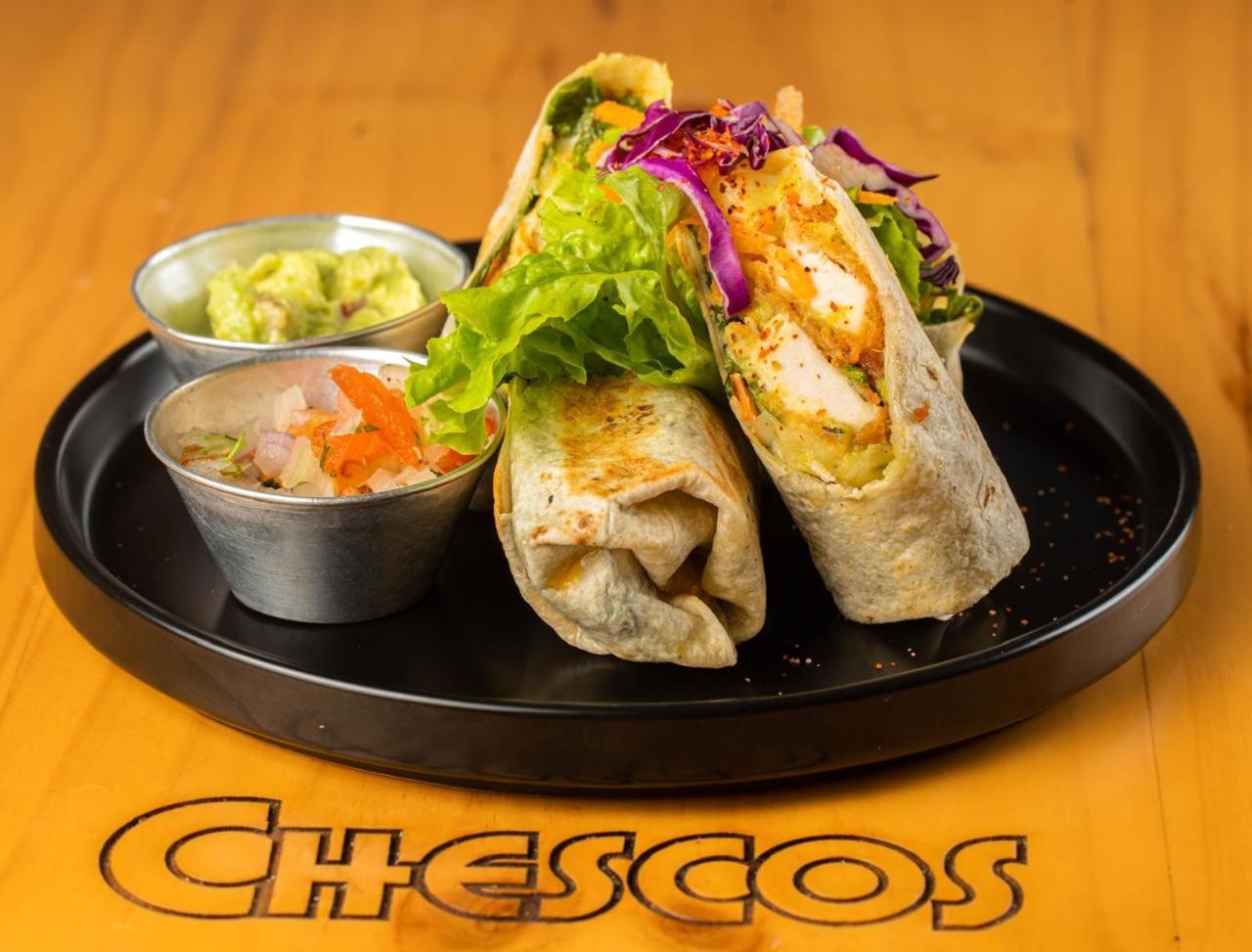 Chescos Hotel Salinas  Εξωτερικό φωτογραφία