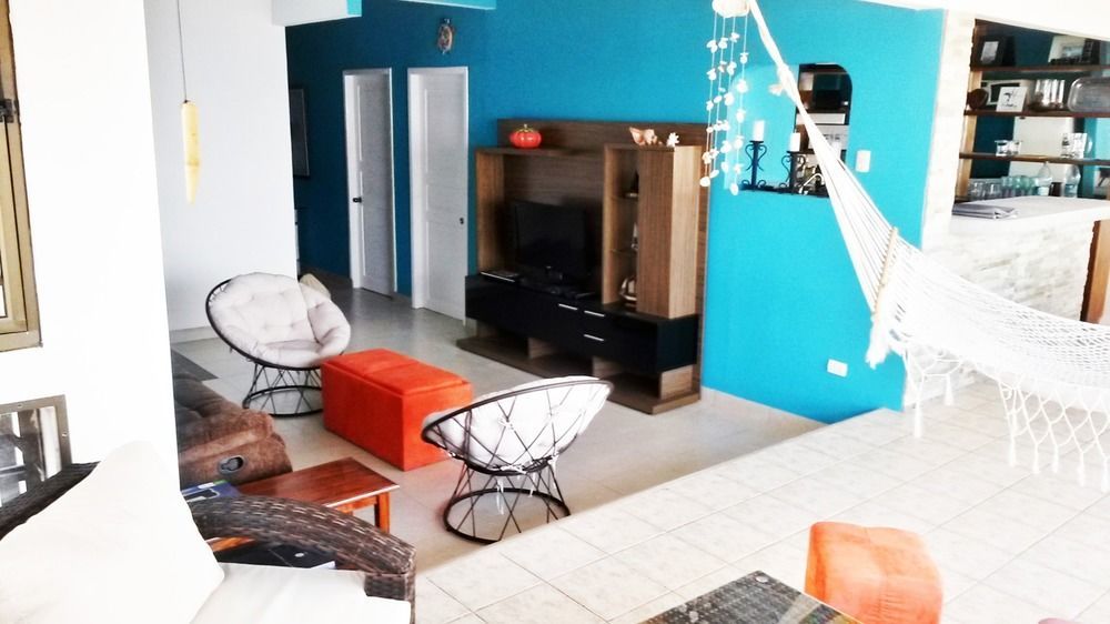 Chescos Hotel Salinas  Εξωτερικό φωτογραφία