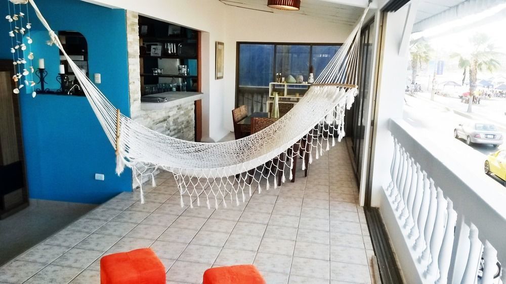 Chescos Hotel Salinas  Εξωτερικό φωτογραφία